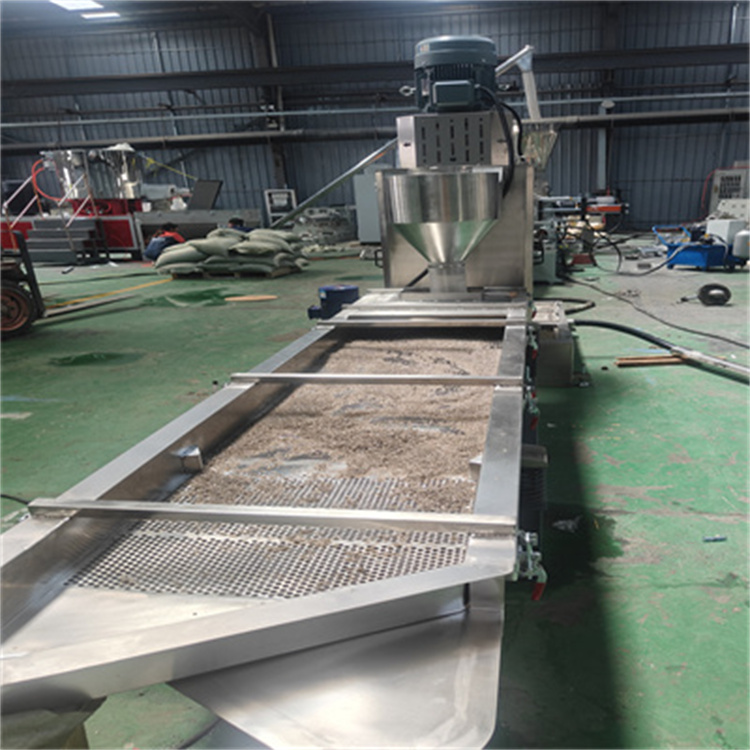 微信图片_20250607112335双螺杆水环PE紫外光辐照交联电缆料造粒机产能1.2吨图片