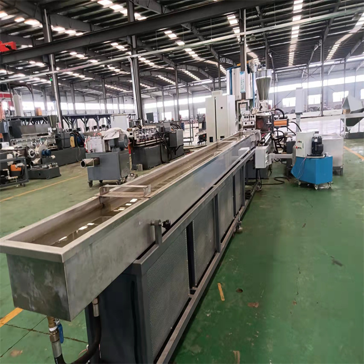 75双螺杆水拉条水槽