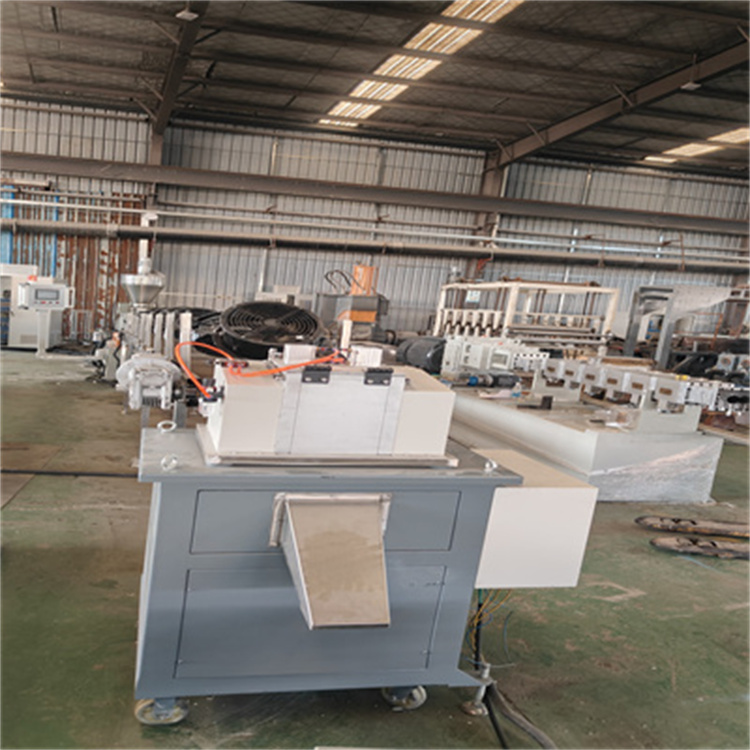 双螺杆PS料造粒机6