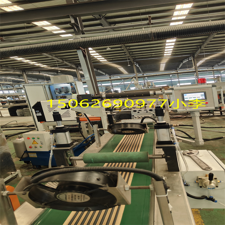 丁基密封条挤出机.jpg244