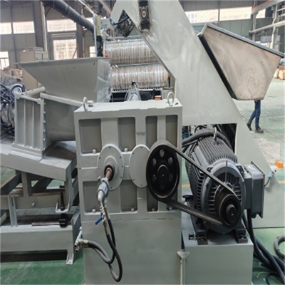 POE内饰片挤出机.jpg180单螺杆主机2_副本400中